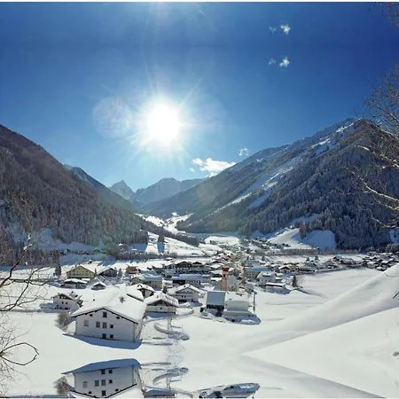 Weissstein Apartment