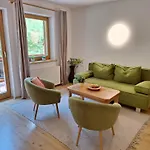 Weißstein *