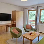 Weißstein Apartment *